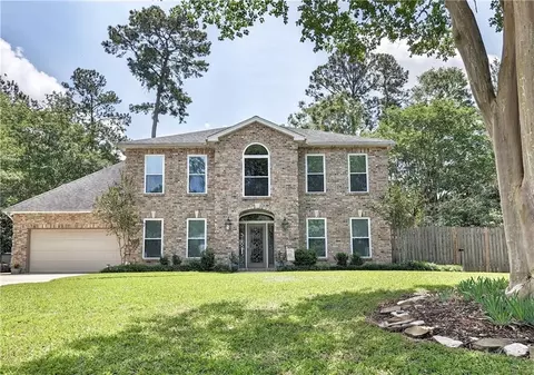906 Walking Stick Ct, Covington, LA 70433 photo 1