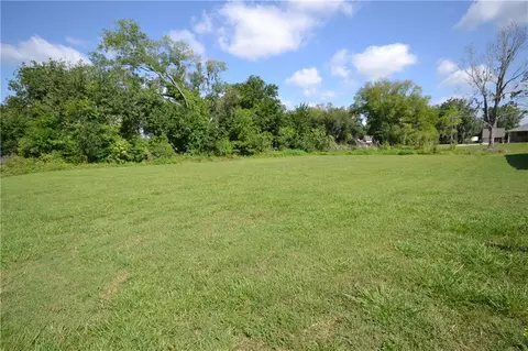 145 Pleasant Valley Dr, Des Allemands, LA 70030