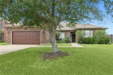 433 Saddlebrook Ct, Covington, LA 70435 photo 1