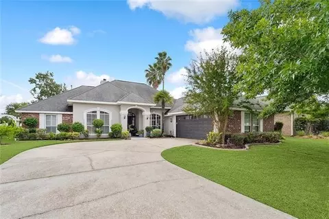 1045 Clipper Dr, Slidell, LA 70458 photo 1