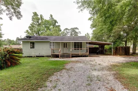 2027 Robin St, Slidell, LA 70460 photo 1