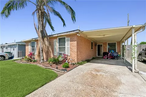 816 Ruth Dr, Avondale, LA 70094