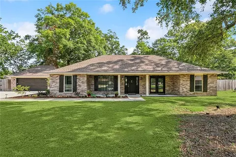 104 Ames Ct, Slidell, LA 70461 photo 1