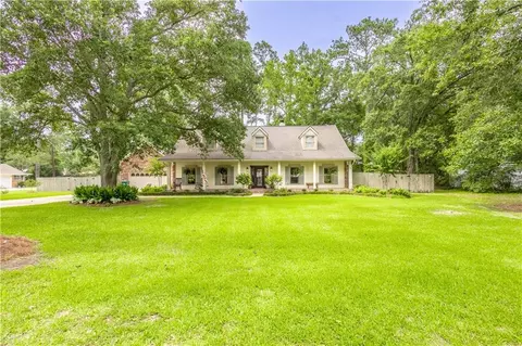170 Bertel Dr, Covington, LA 70433 photo 1