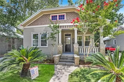 2018 Jefferson St, Mandeville, LA 70448 photo 1