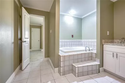 Bath - 127 E 12th St, Edgard, LA 70049 photo 2 of 3
