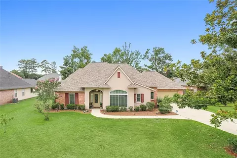 553 Winbourne Dr, Slidell, LA 70461 photo 1