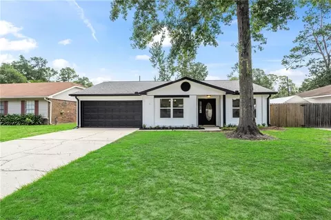 741 Forest Loop, Mandeville, LA 70471 photo 1