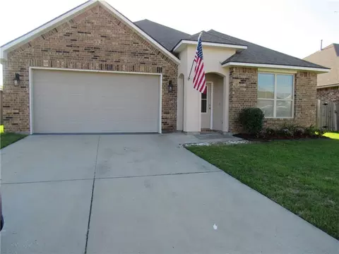 133 E Lake Ct, Slidell, LA 70461 photo 1