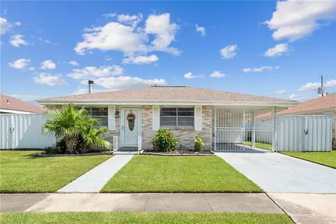 2628 Bay Adams Dr, Marrero, LA 70072