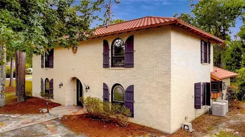 101 Doubloon Dr, Slidell, LA 70461 photo 1