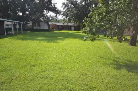 313 Davis Dr, Luling, LA 70070 photo 1