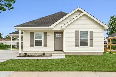 2116 Kenneth Dr, Violet, LA 70092 photo 1