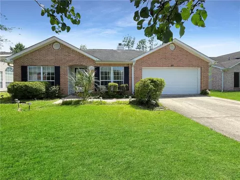 5423 Clearpoint Dr, Slidell, LA 70460 photo 1