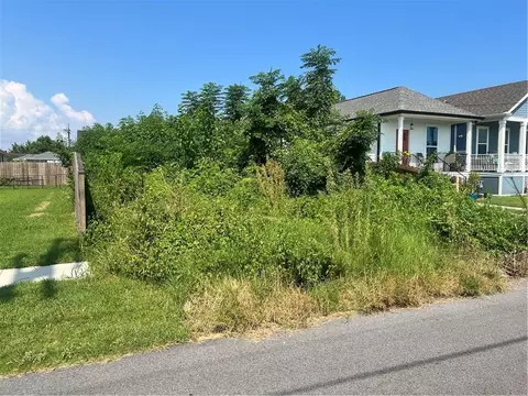 5708 Peoples Ave, New Orleans, LA 70119