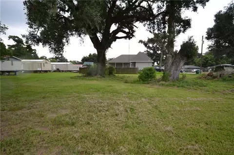 101 Mitchell Ln, Des Allemands, LA 70030
