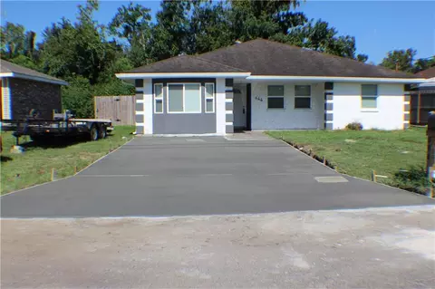 644 Camelia Ave, Laplace, LA 70068