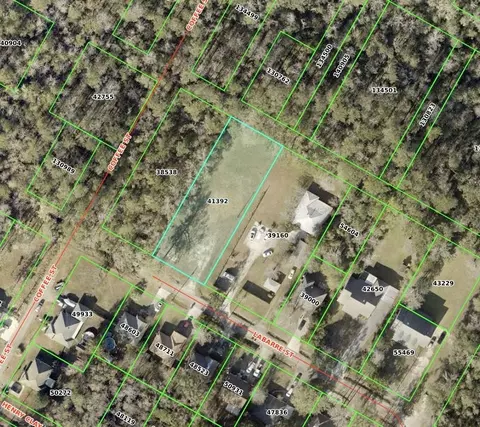 2251 Labarre St, Mandeville, LA 70448