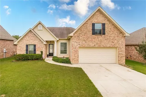 283 Vintage Dr, Covington, LA 70433 photo 1