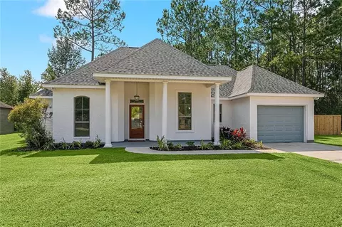 205 Treetop Ct, Covington, LA 70435 photo 1
