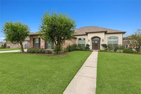 603 Lakewood Dr, Luling, LA 70070 photo 1