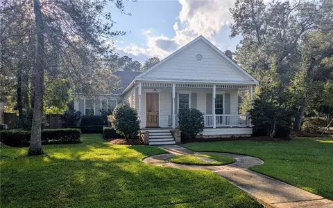 403 Trinity Ln, Mandeville, LA 70471 photo 1