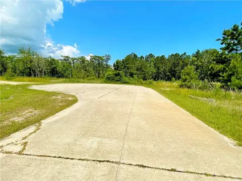1004 Natalie Ct, Slidell, LA 70461 photo 2