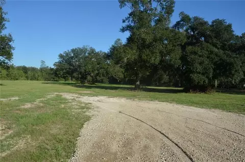 27476 Patterson Rd, Springfield, LA 70462 photo 1