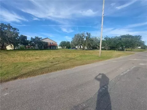 Fisher Street, Lafitte, LA 70067