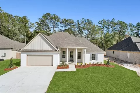 72664 Robindale Dr, Covington, LA 70435 photo 1
