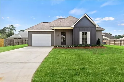 20126 Walden St, Covington, LA 70435 photo 1