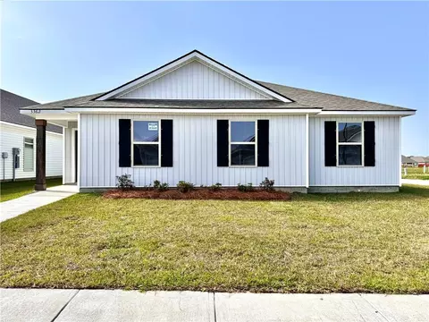 3362 Bellwick Bay Dr, Slidell, LA 70461