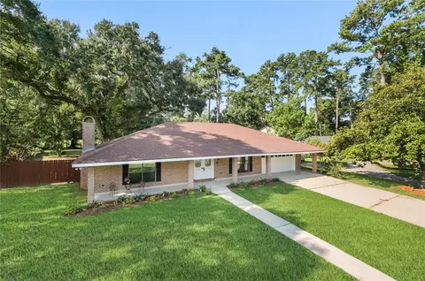 114 Golfview Ln, Covington, LA 70433 photo 1