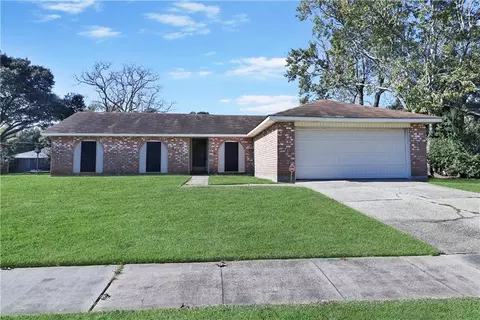 213 William Dr, Slidell, LA 70458 photo 1