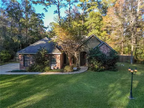 21333 Firetower Rd, Mandeville, LA 70471 photo 1