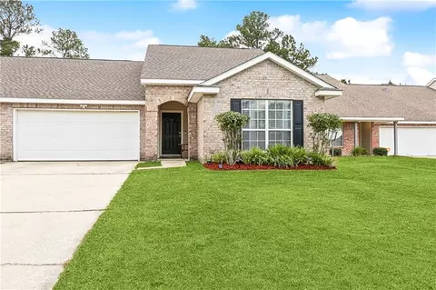 1025 Clairise Ct, Slidell, LA 70461 photo 1