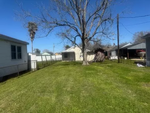 7416 Pritchard St, Marrero, LA 70072