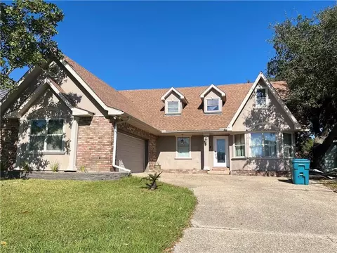 113 Intrepid Dr, Slidell, LA 70458 photo 1