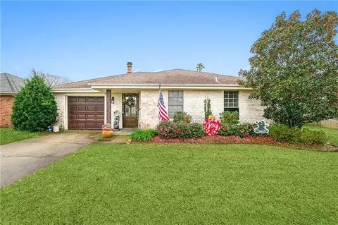 417 Pellerin Dr, Kenner, LA 70065 photo 1