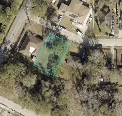 1755 Mcarthur Dr, Slidell, LA 70460