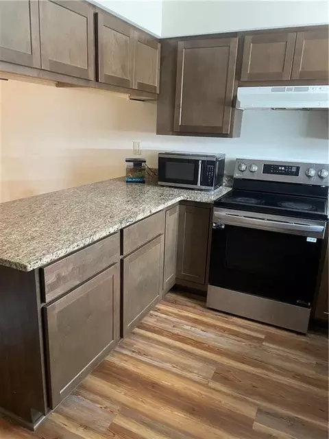 Kitchen - 300 Duke Dr, Kenner, LA 70065 photo 5 of 7