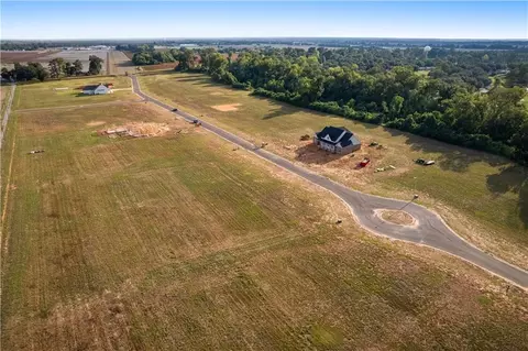 3029 Bayou Fields Dr, Alexandria, LA 71303