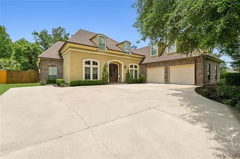 554 Florence Dr, Slidell, LA 70458 photo 1