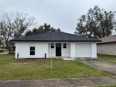 100 Duke Dr, Kenner, LA 70065 photo 1