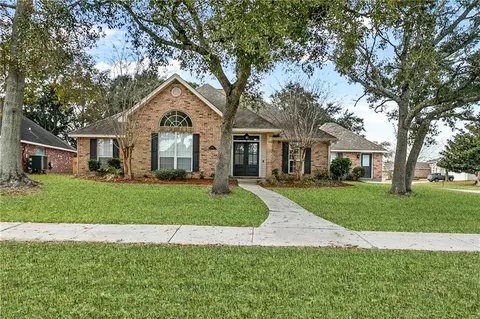 109 Annette Dr, Slidell, LA 70458 photo 1