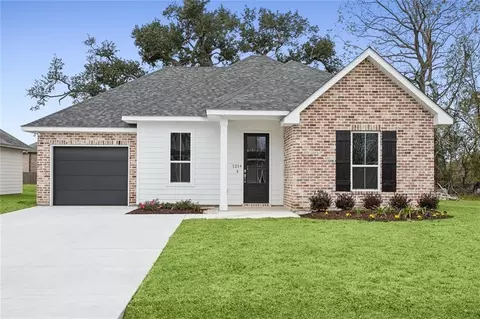 1214 Gassen St, Luling, LA 70070 photo 1