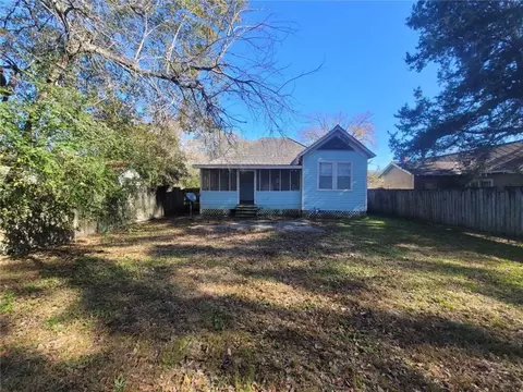 521 S 6th St, Eunice, LA 70535 photo 1