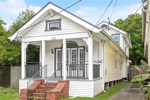 124 S Clark St, New Orleans, LA 70119