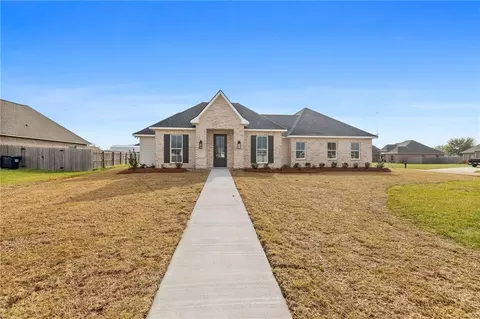 19443 Deerfield Loop, Loranger, LA 70446 photo 1