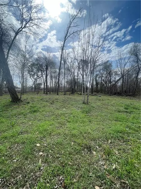10117 N Kelly Ln, Waggaman, LA 70094